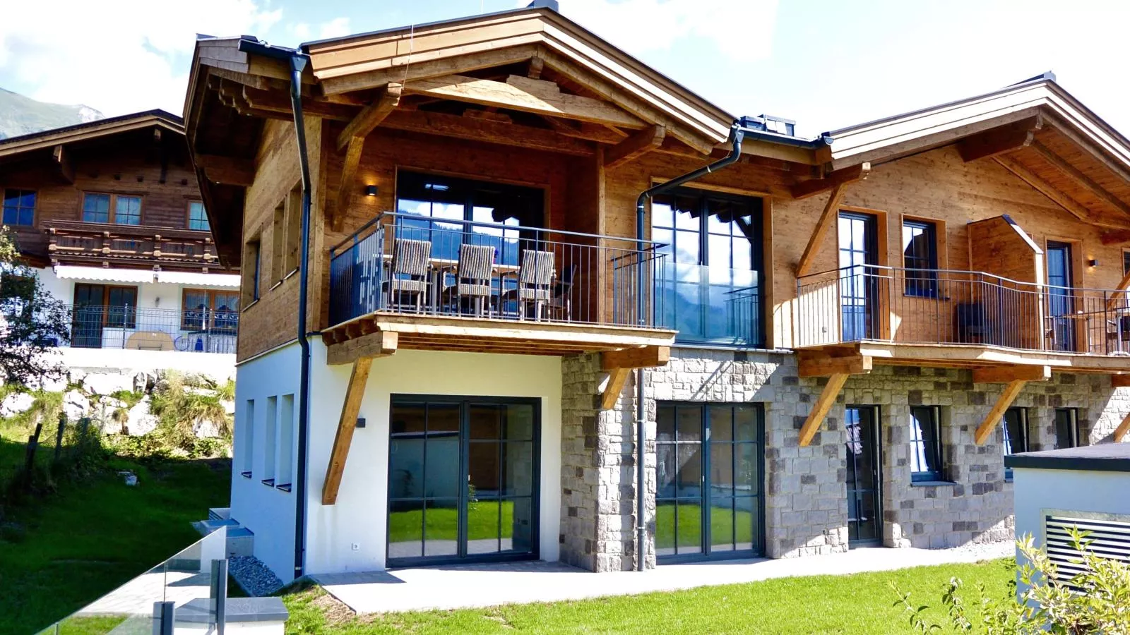 Luxury Tauern Suite Walchen-Kaprun 7-Exterior summer