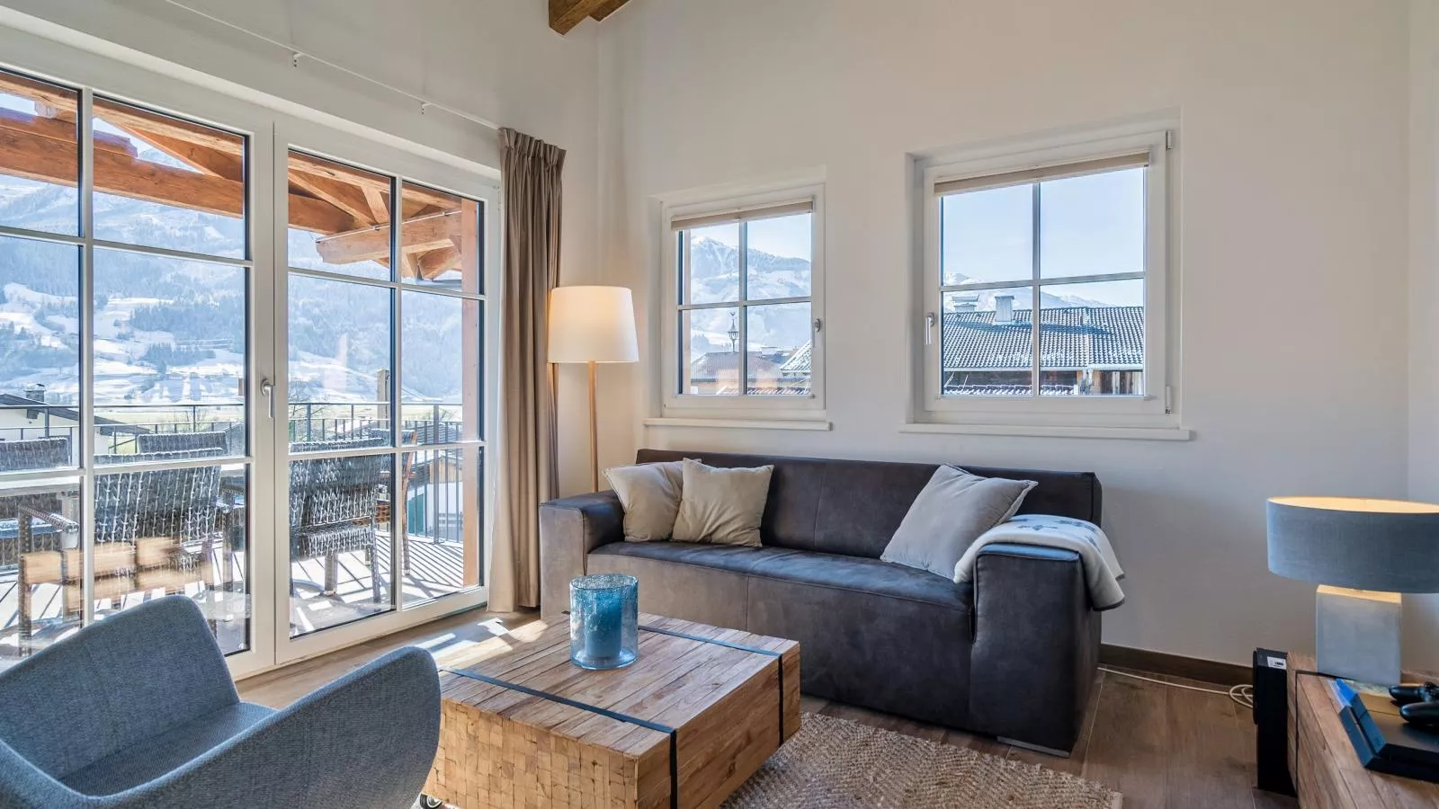 Luxury Tauern Suite Walchen-Kaprun 3-Living room