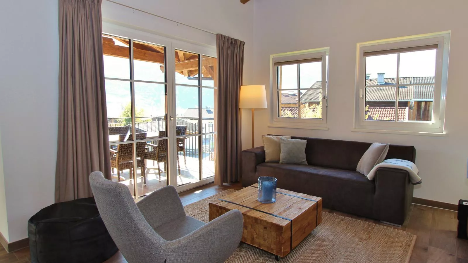 Luxury Tauern Suite Walchen-Kaprun 3-Living room