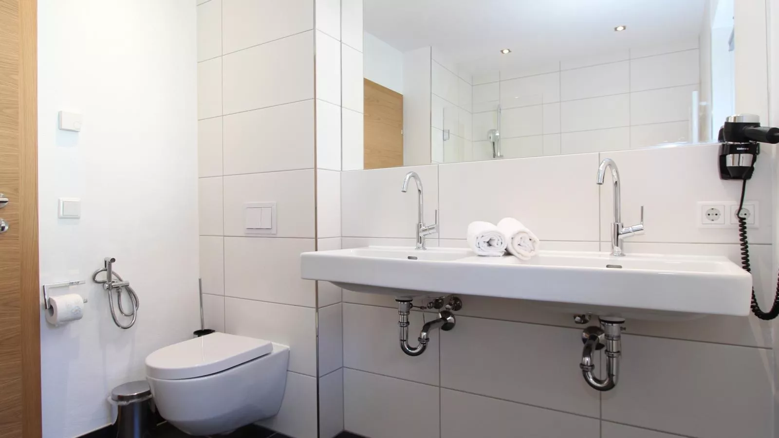 Luxury Tauern Suite Walchen-Kaprun 3-Bathroom