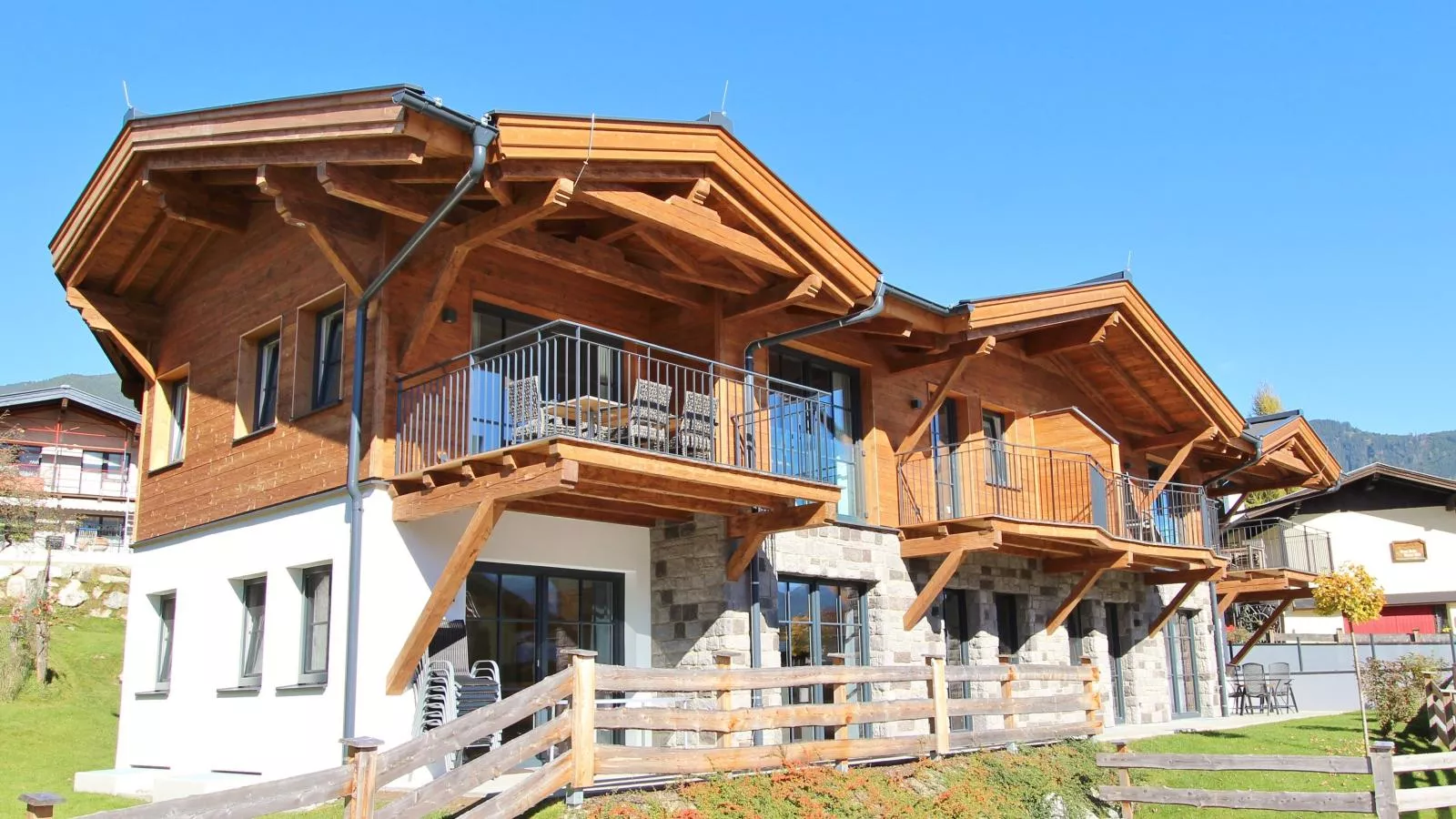 Luxury Tauern Suite Walchen-Kaprun 3-Exterior summer