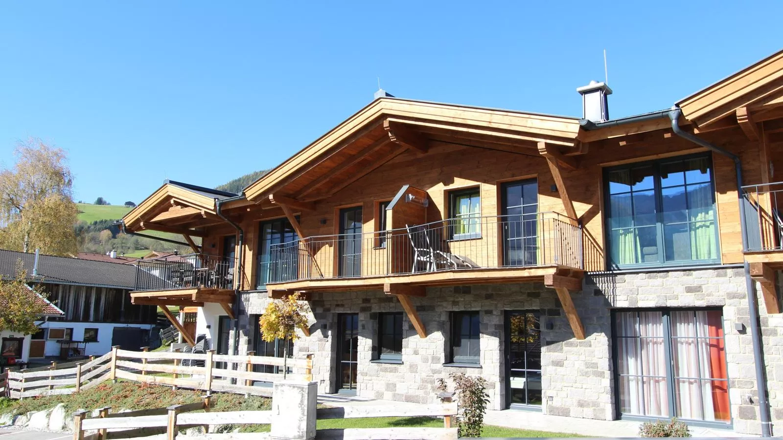 Luxury Tauern Suite Walchen-Kaprun 3-Exterior summer