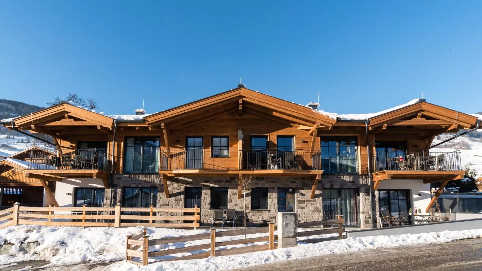 Luxury Tauern Suite Walchen Kaprun 1-Exterior winter