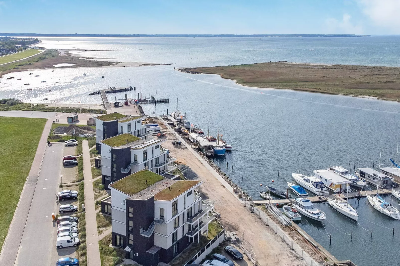 Modernes Luxusapartment an der Marina