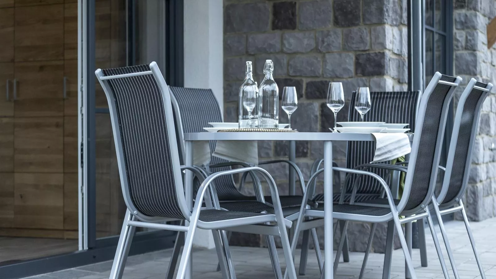 Luxury Tauern Suite Walchen Kaprun 1-Gardens summer