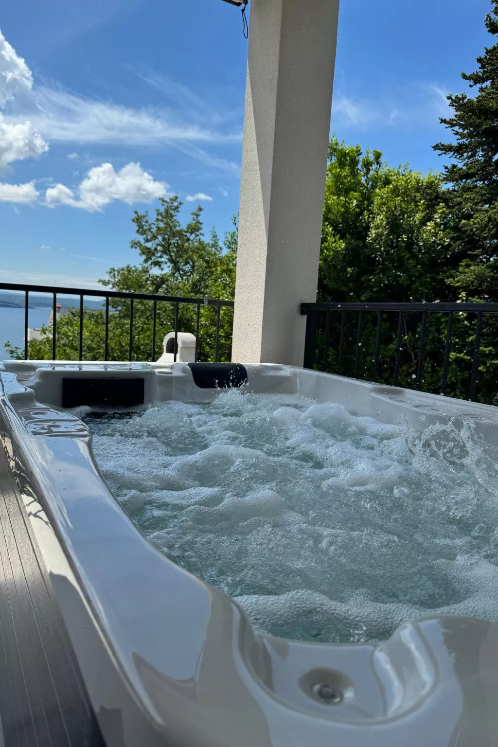 Villa Frankola mit Pool - Apt. Sonnenuntergang