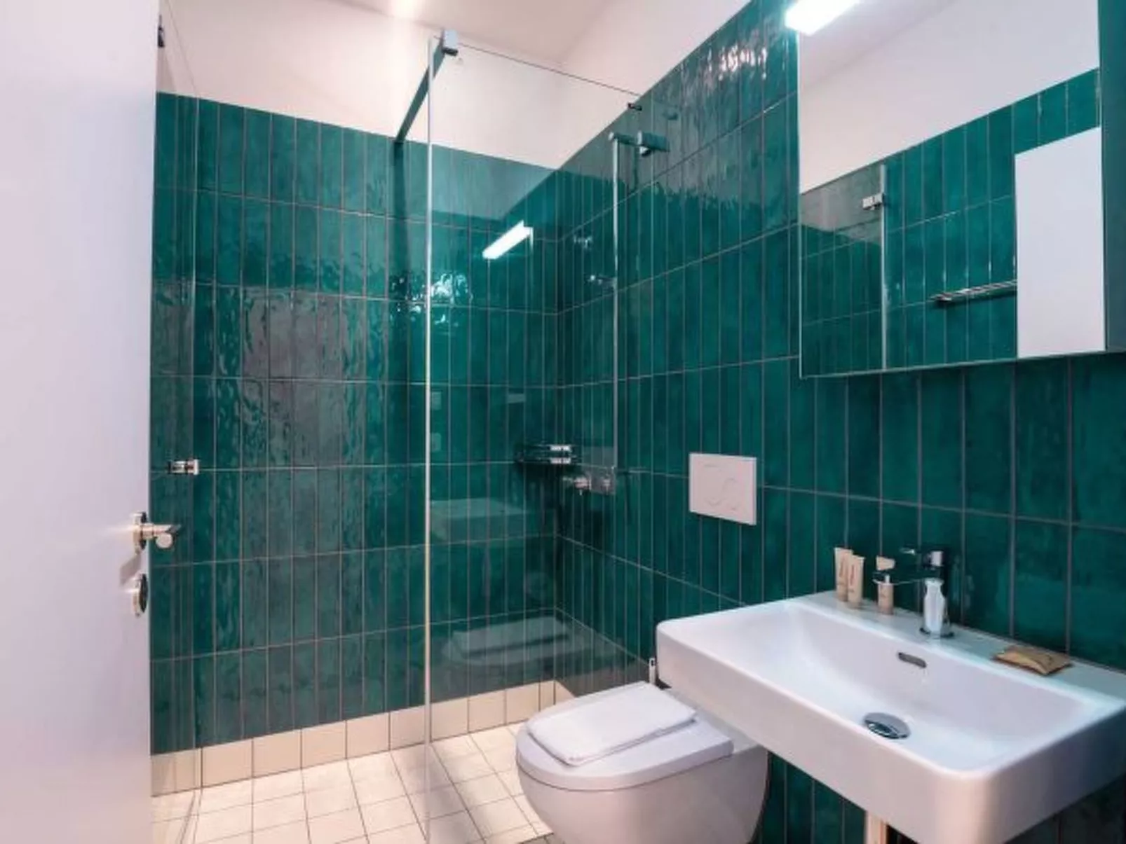 ZH Green 4 - Letzigrund HITrental Apartment