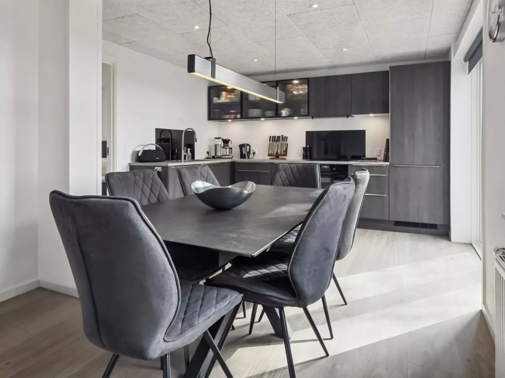 "Milan" - 20km from the sea