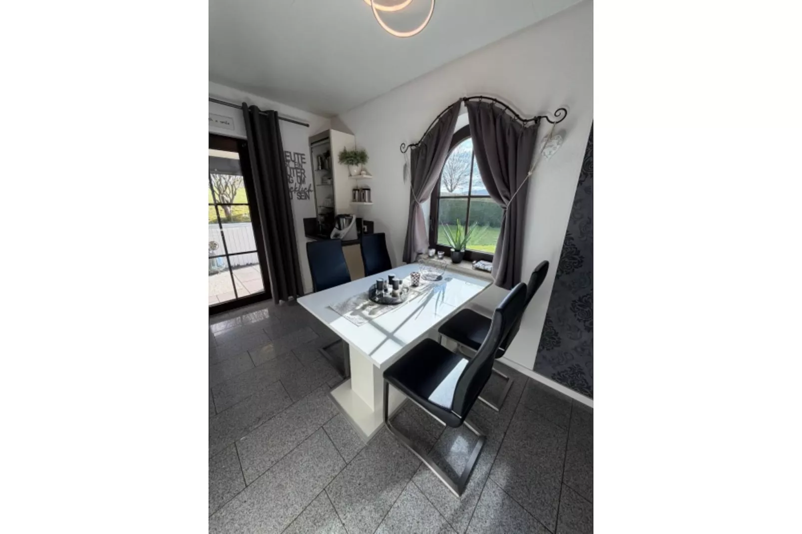 Wohlfühl Ferienhaus Henn Eifellust - Salle à manger