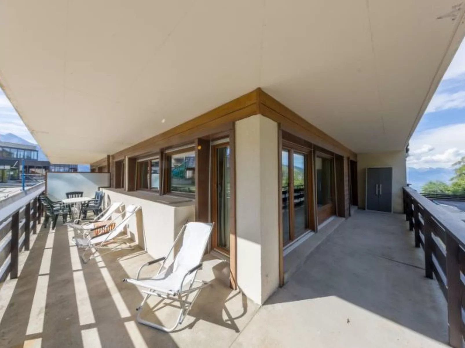 Olympic R2 - ski lift Nendaz - Dehors