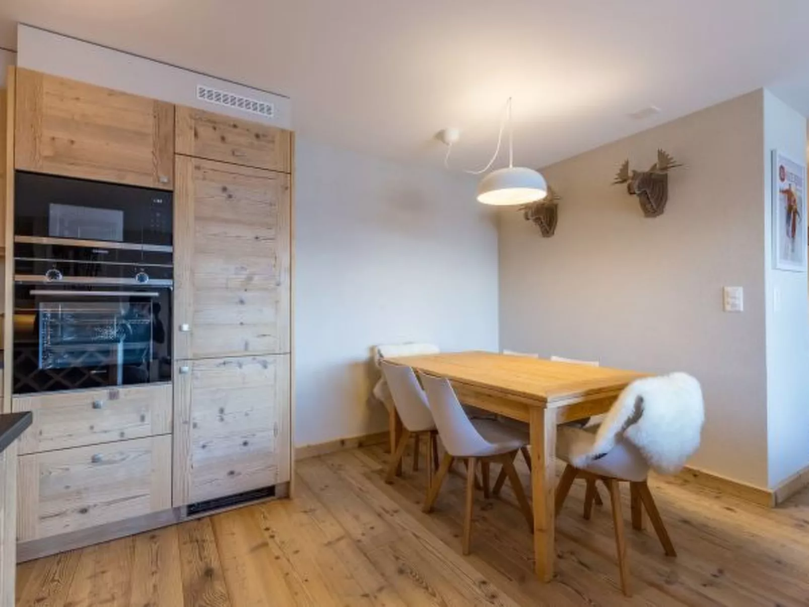 Nendaz 2 bedroom apartment - close ski lift (R27) - Dedans