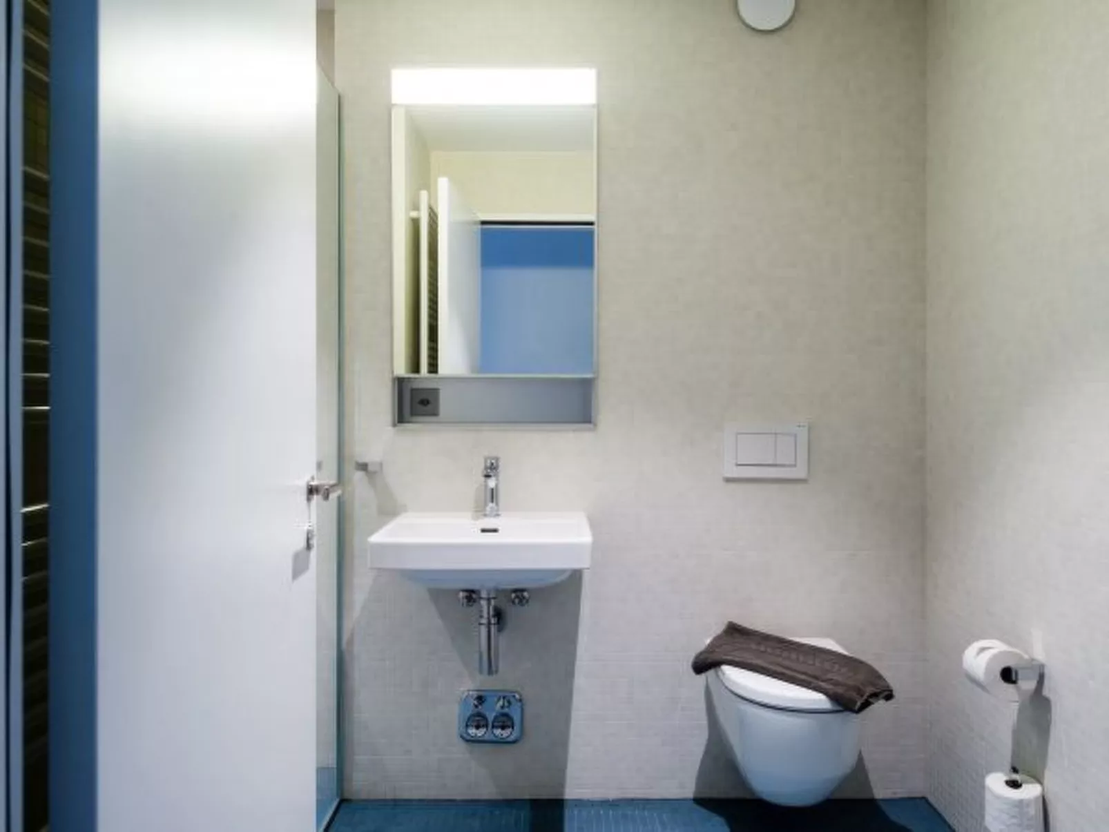 BS Renoir V - Marktplatz HITrental Apartment - Inside