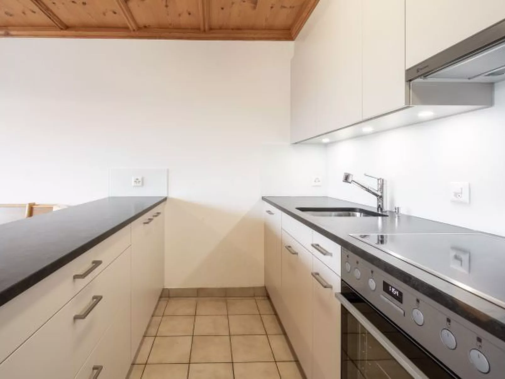 Val Signina 1-13a - Inside