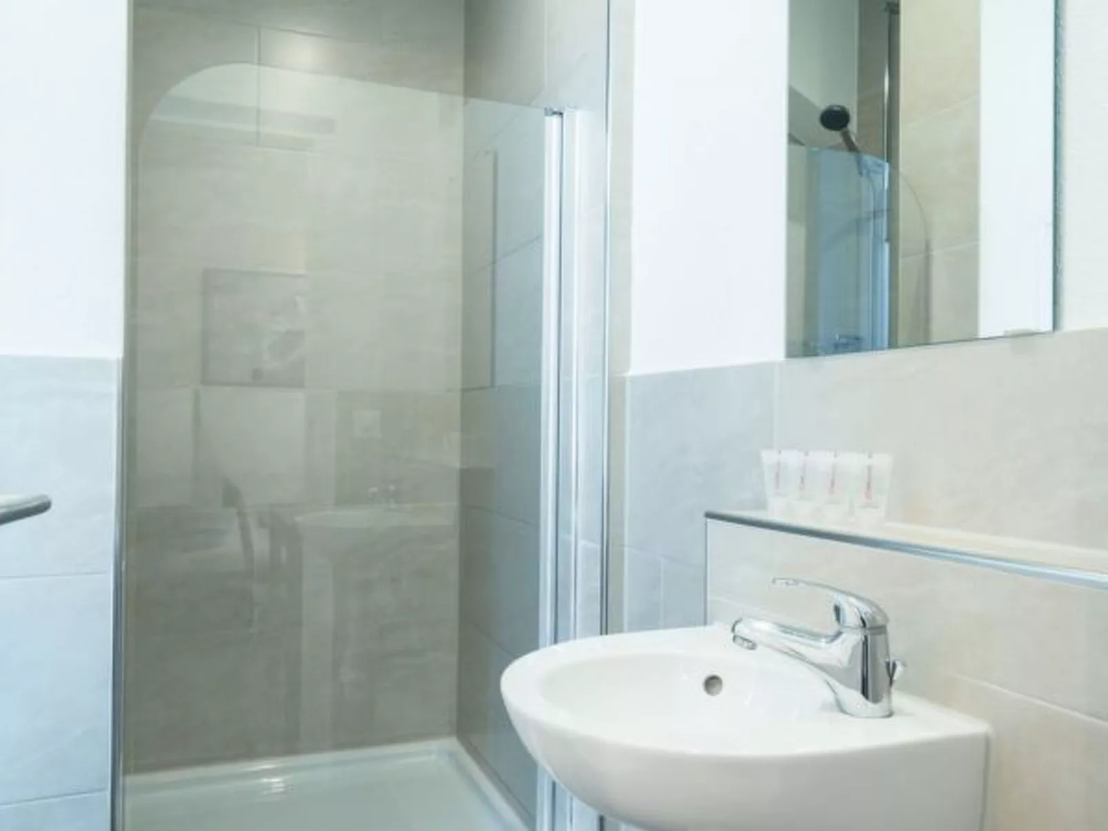 LU Pluto ll - Old Town HITrental Apartment - Drinnen