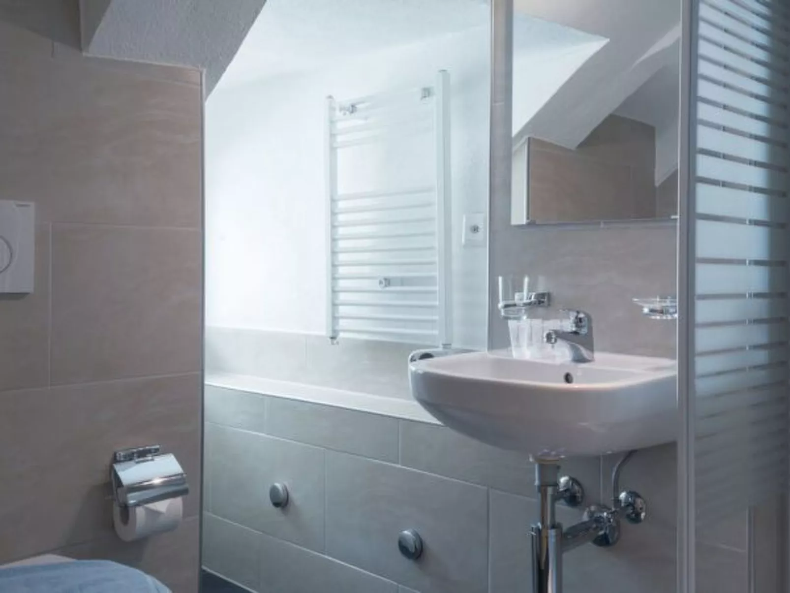 LU Pluto lll - Old Town HITrental Apartment - Drinnen