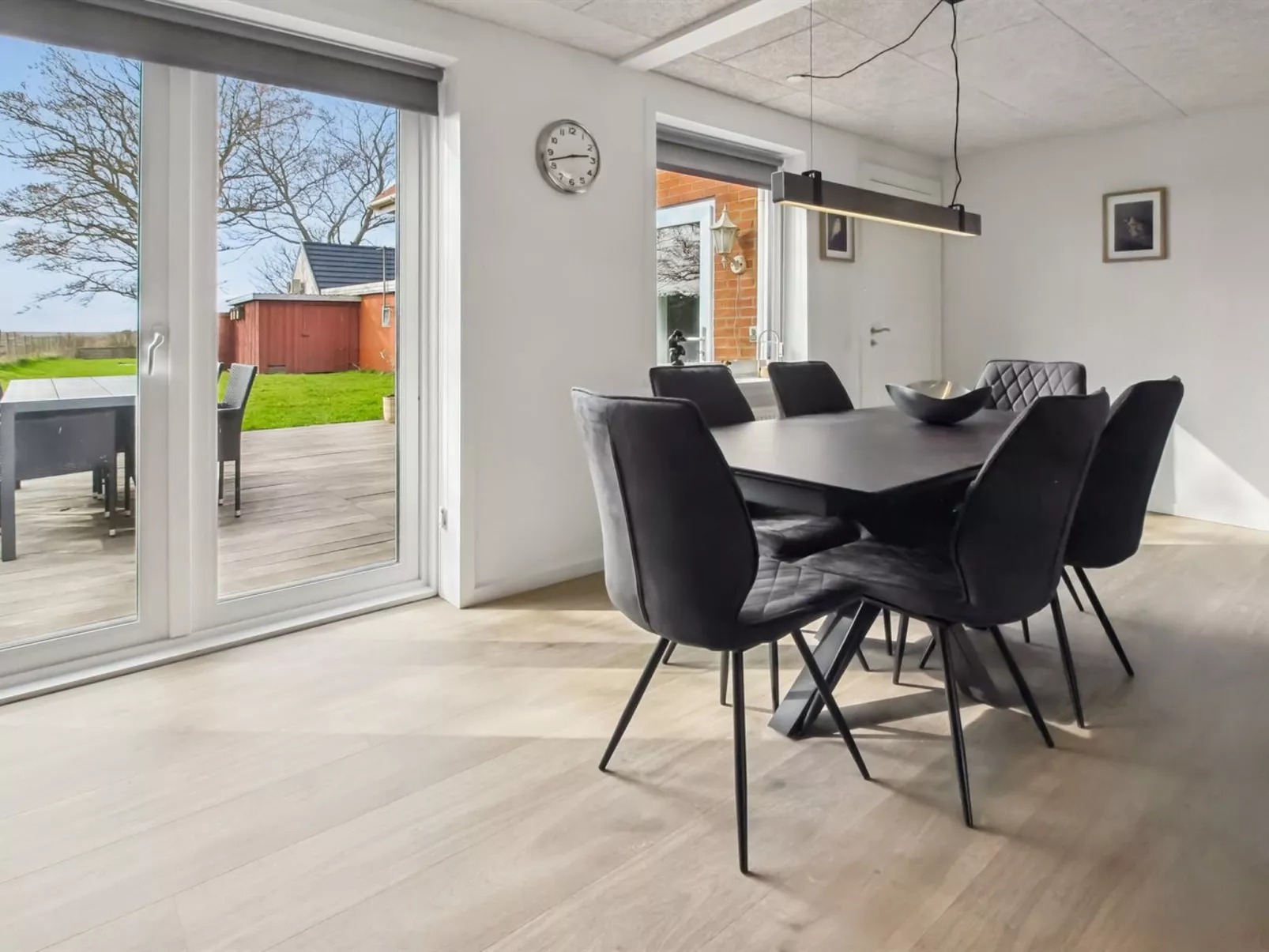 "Milan" - 20km from the sea - Inside