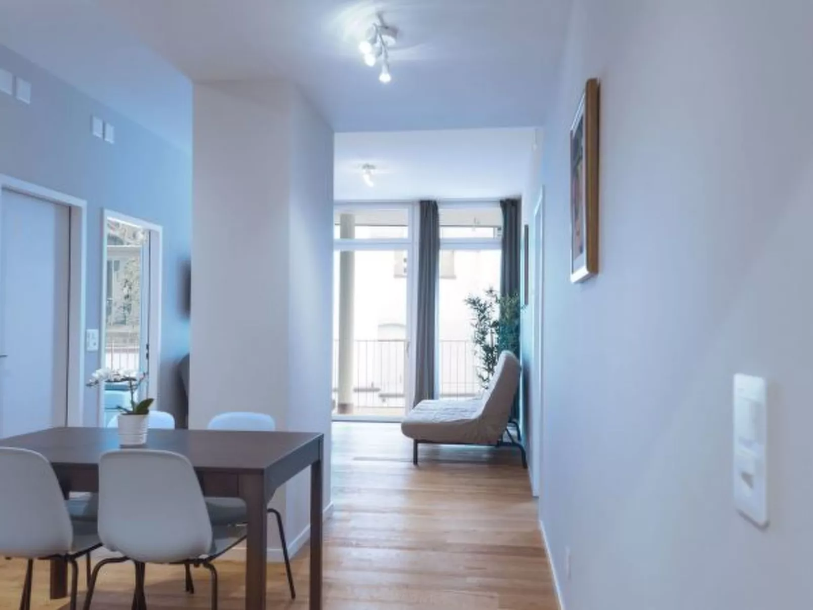 BS Miró I - Marktplatz HITrental Apartment - Drinnen