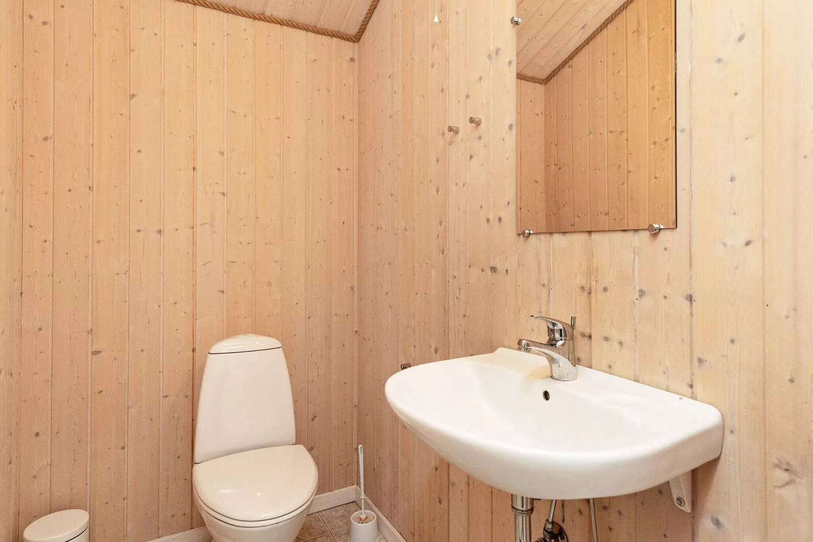 10 person holiday home in Fjerritslev-By Traum-Indoor