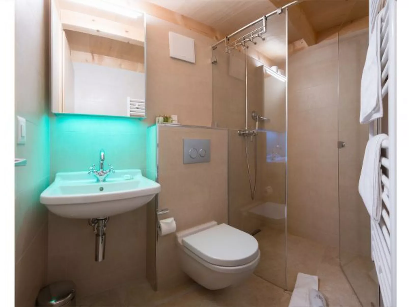 Chalet Aberot Penthouse - Inside