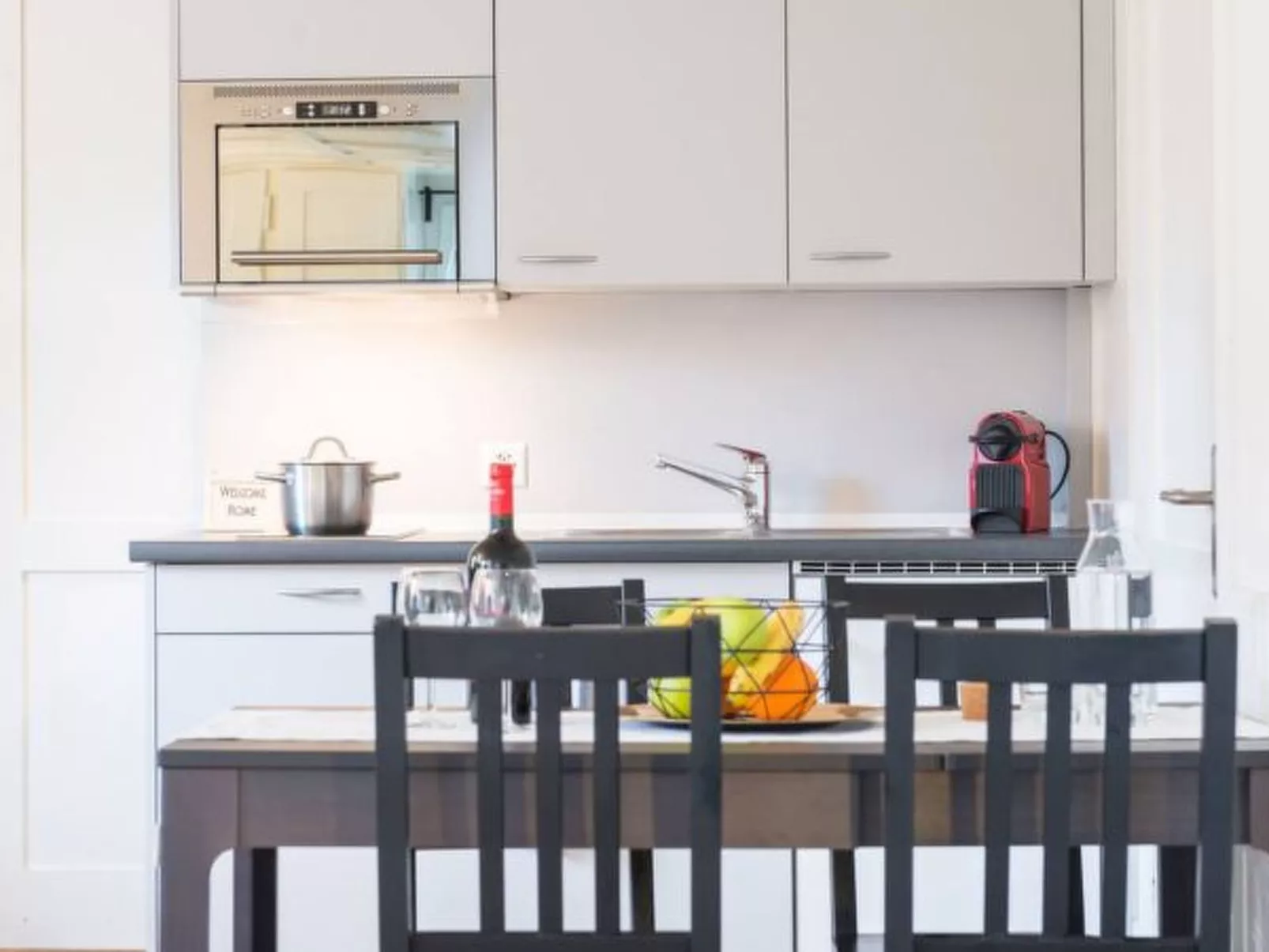 ZG Zeughausgasse II - HITrental Apartment - Drinnen