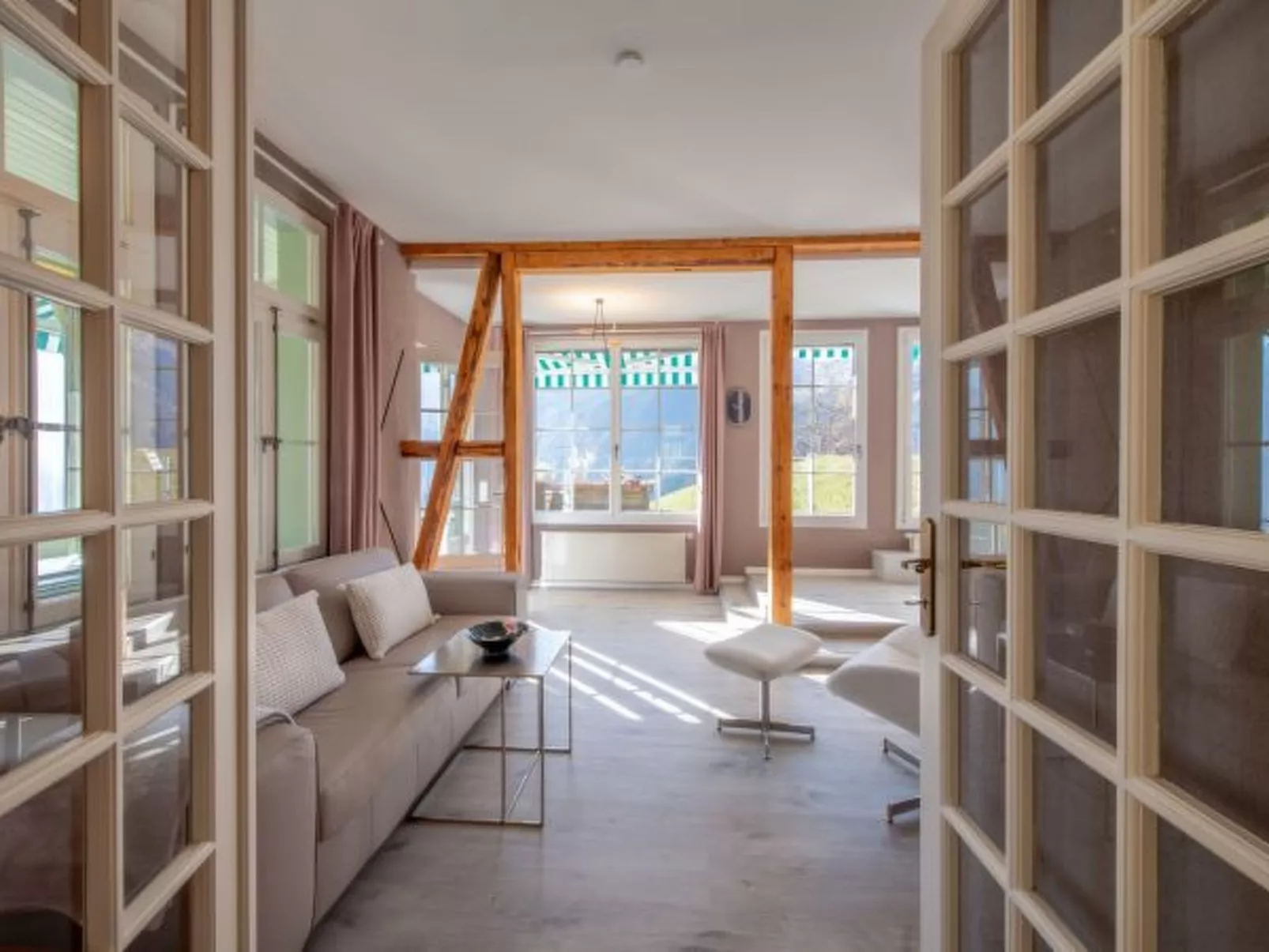 Chalet Hunnenfluh Garden Apartment - Dedans