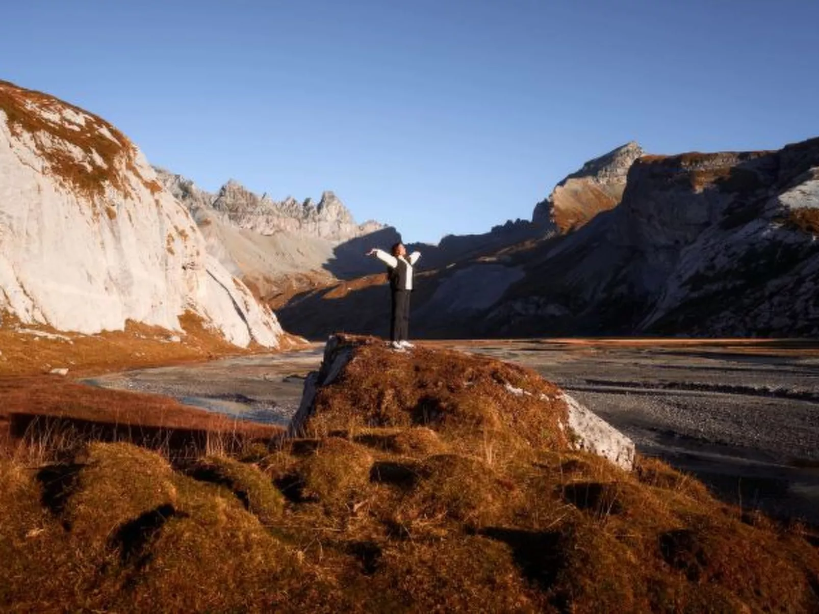 Maighels 8-9 - Outside