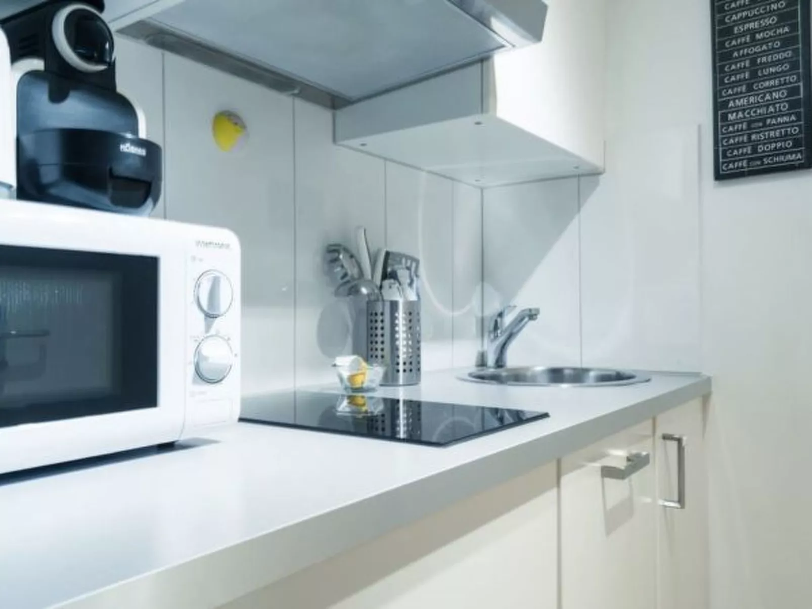 LU Pluto lll - Old Town HITrental Apartment - Drinnen