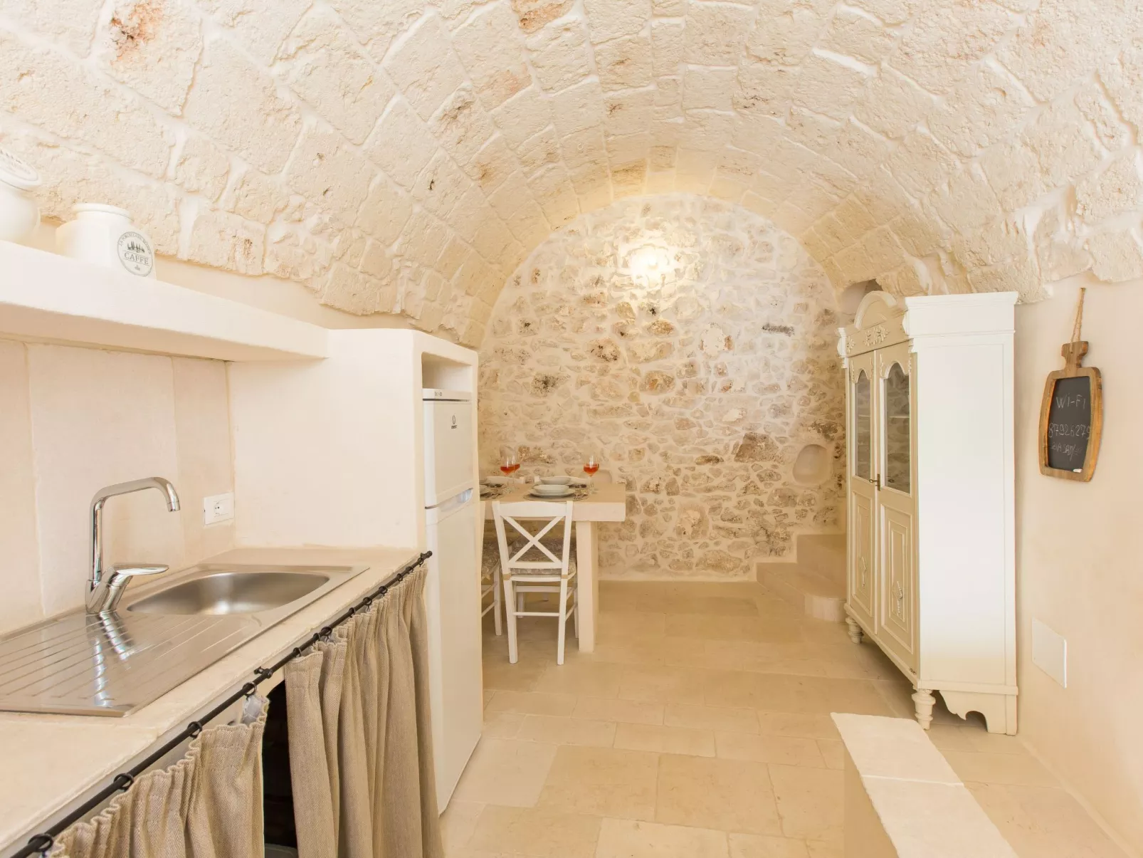 Der Aufenthaltsort der Sonne in Ostuni - Image-tags.info