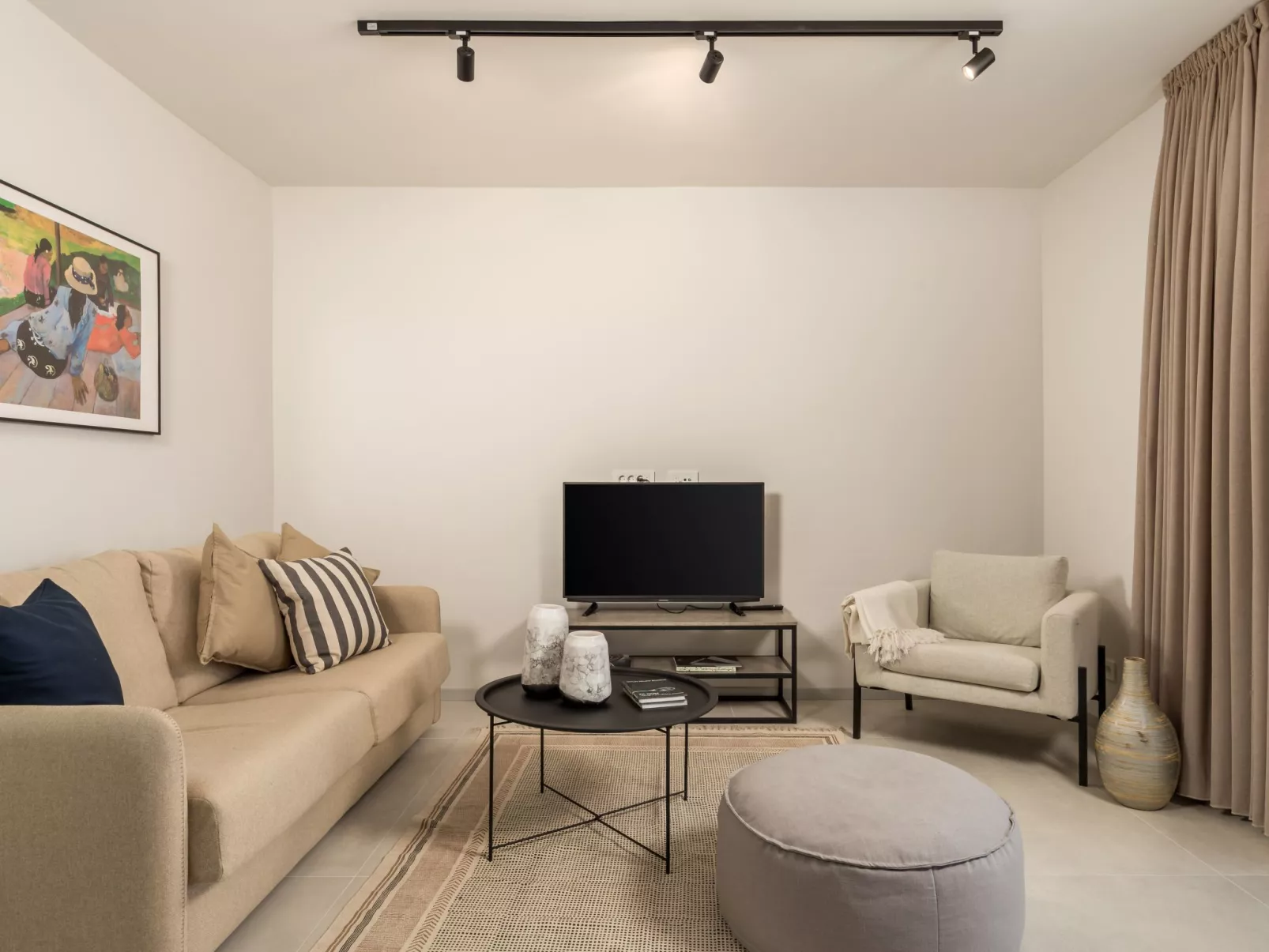 "Sunrise" mit Pool - Image-tags.info