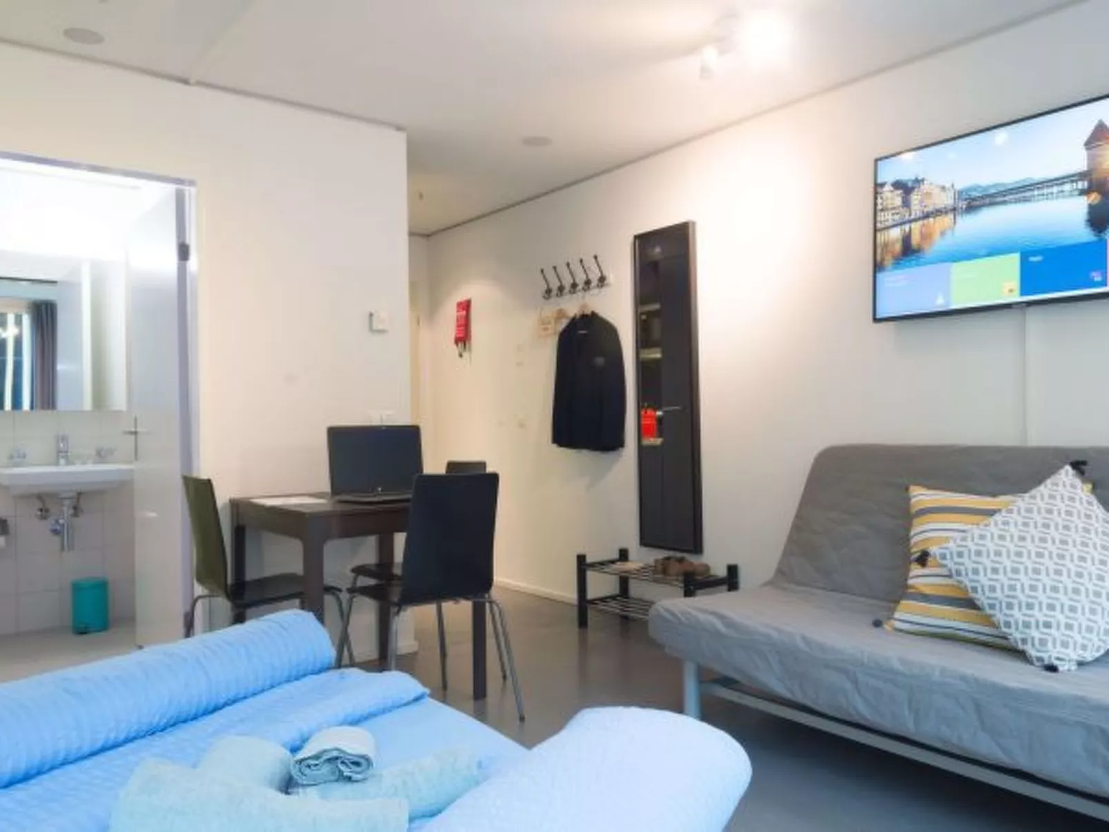 LU Bourbaki II - Allmend HITrental Apartment - Drinnen