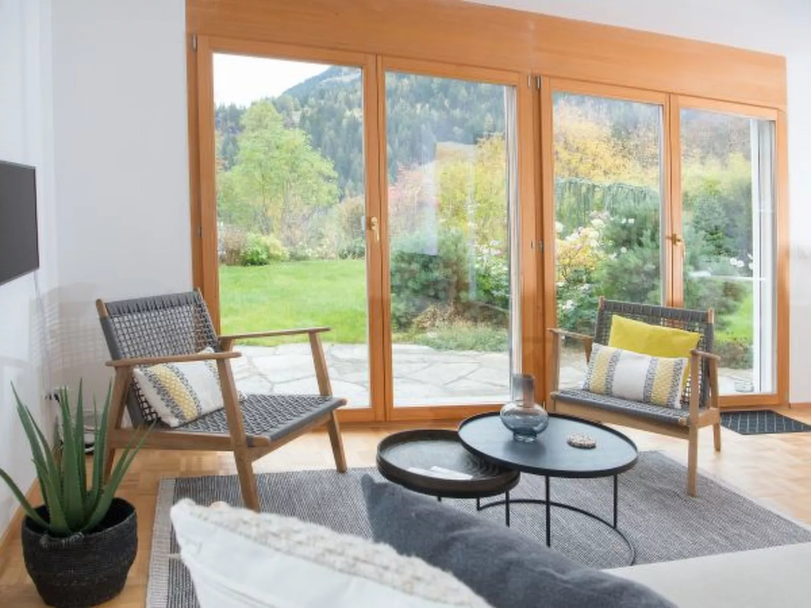 Familienunterkunft Furnerschhus Churwalden für 4 Personen - Draußen