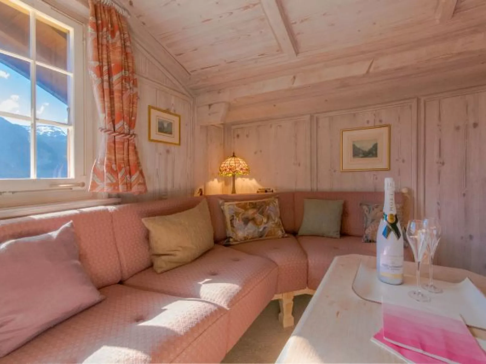 Chalet Irene Penthouse - Inside