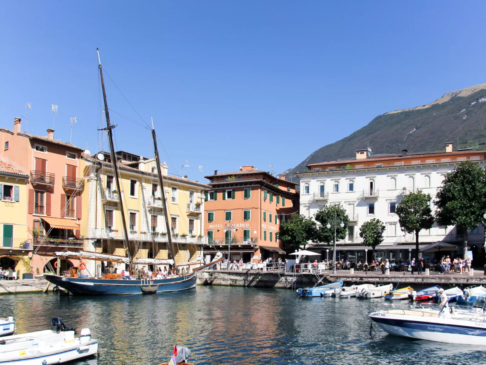 Wohnung in Malcesine mit Privatstrand - Environnement