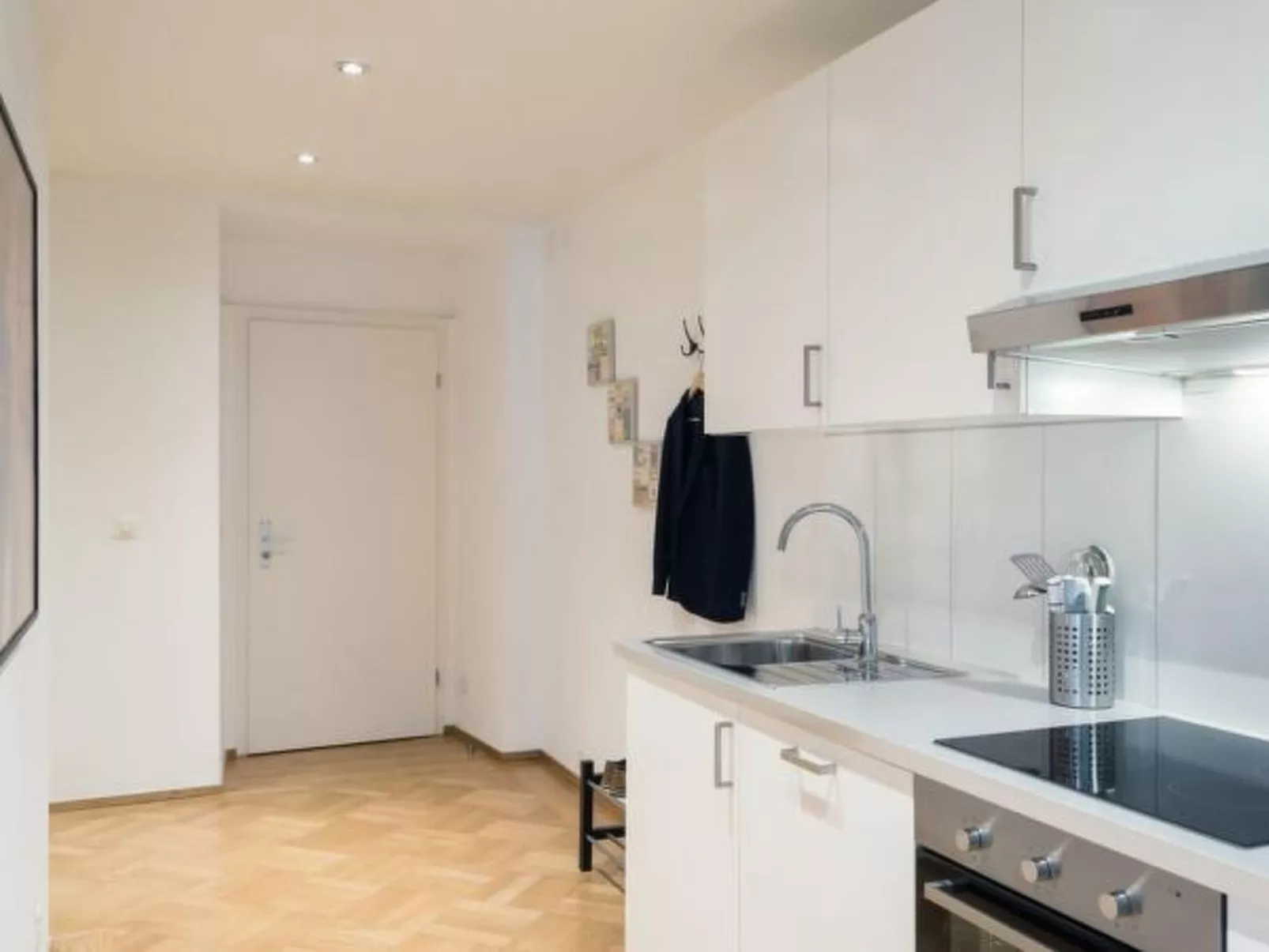 LU Neptun I - Chapel bridge HITrental Apartment - Inside