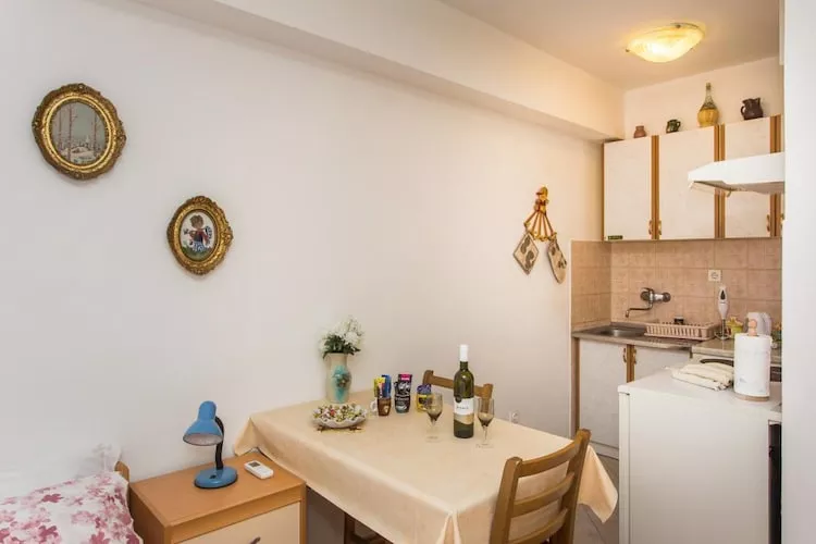 Apartment Stella Polaris - Studio Apartment A2 - Dining room