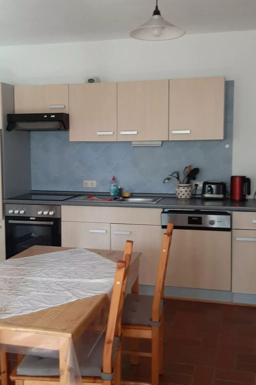 Geräumige Ferienwohnung in Kölker mit Terrasse und Grill - Drinnen