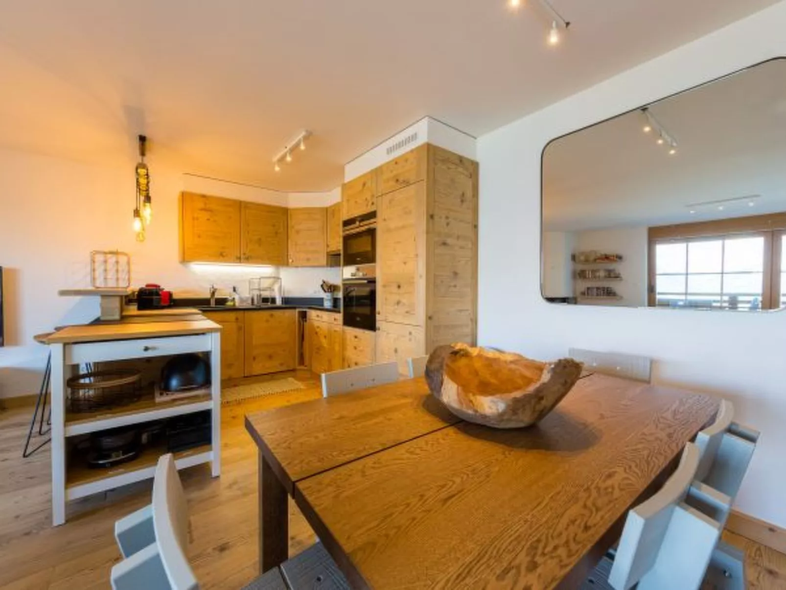 Nendaz 2 bedroom apartment - close ski lift (R31) - Dedans