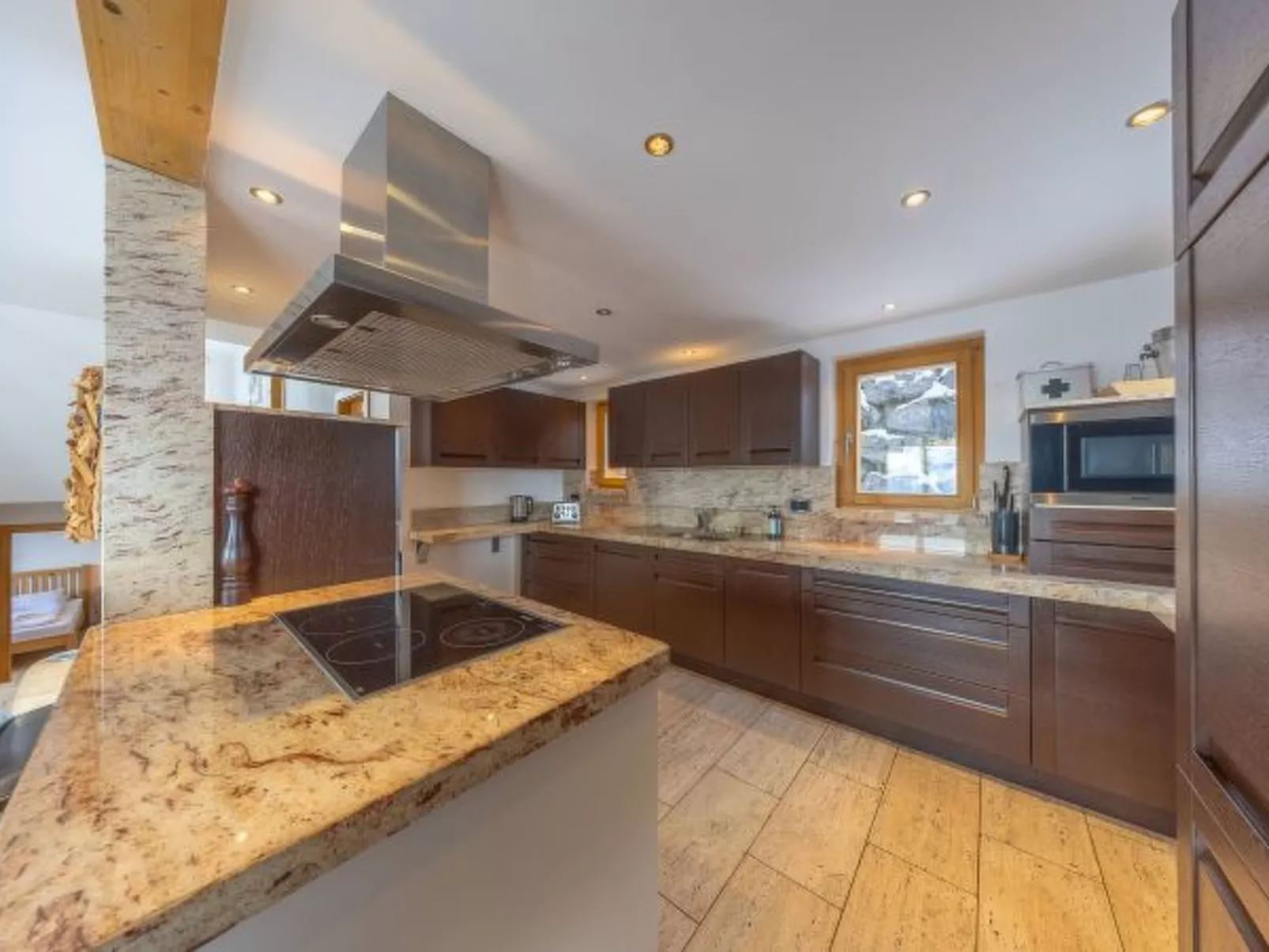 Chalet Enchanteur sauna, Whirlpool, 13pax - Inside