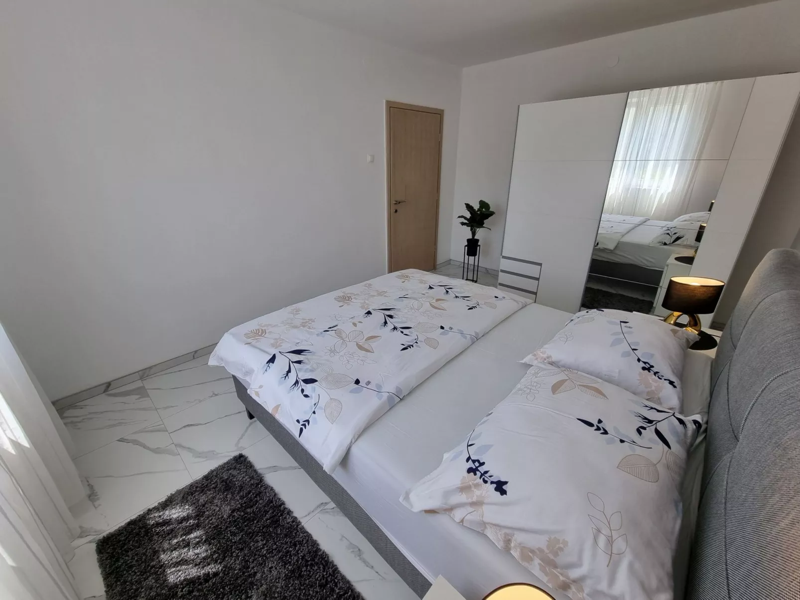 STRIGA 4 pax - Image-tags.info