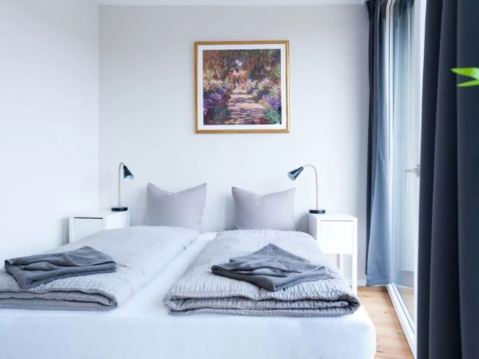 BS Monet V - Marktplatz HITrental Apartment - Inside