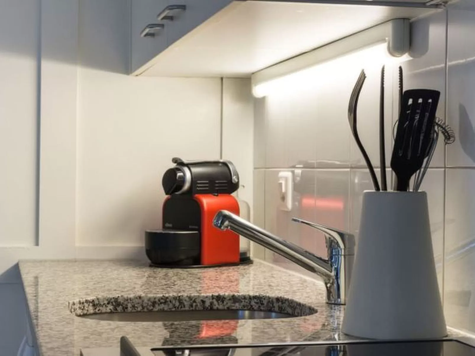 ZG Zeughausgasse I - HITrental Apartment - Inside