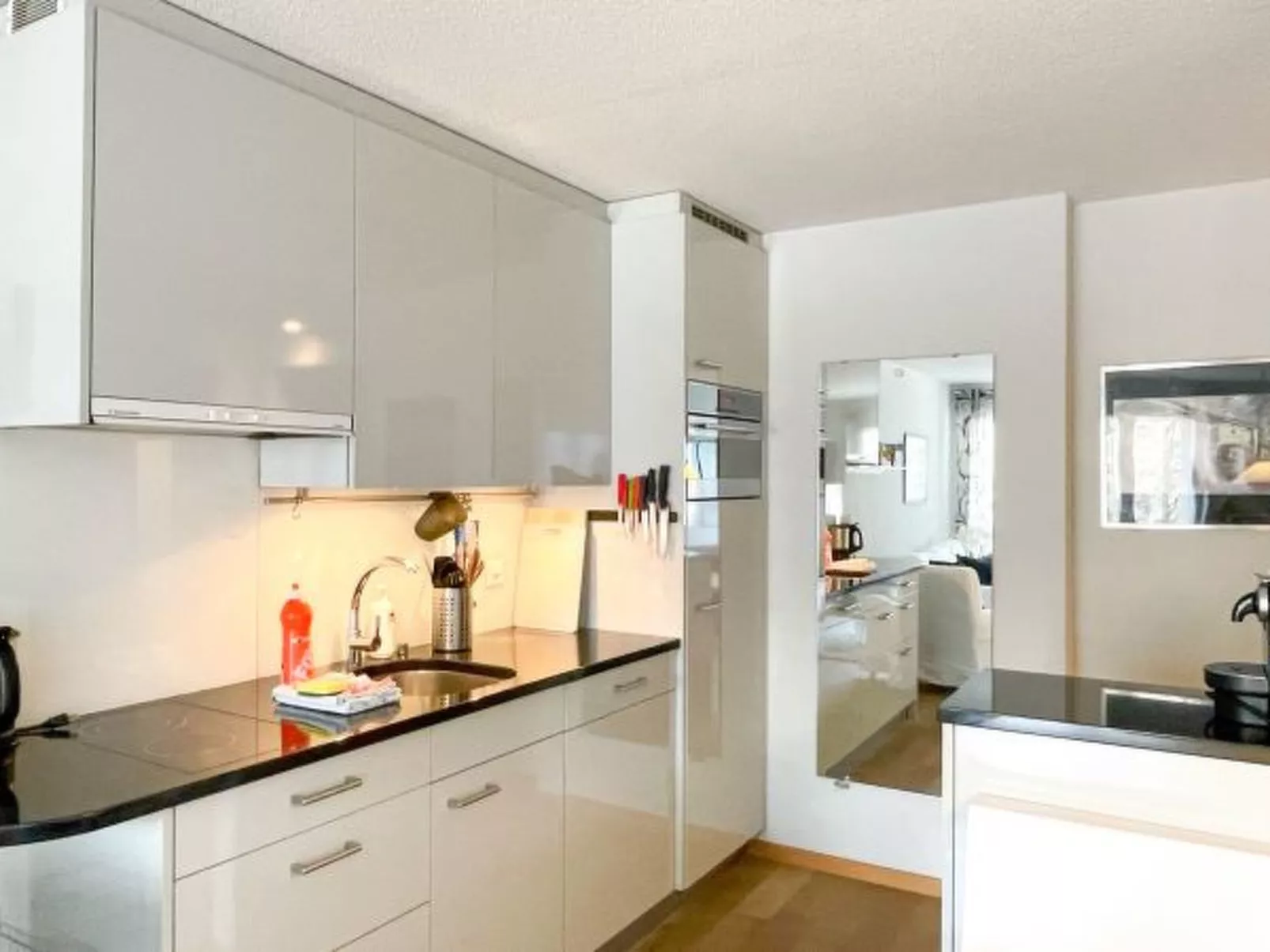 Eiger Residence - Inside