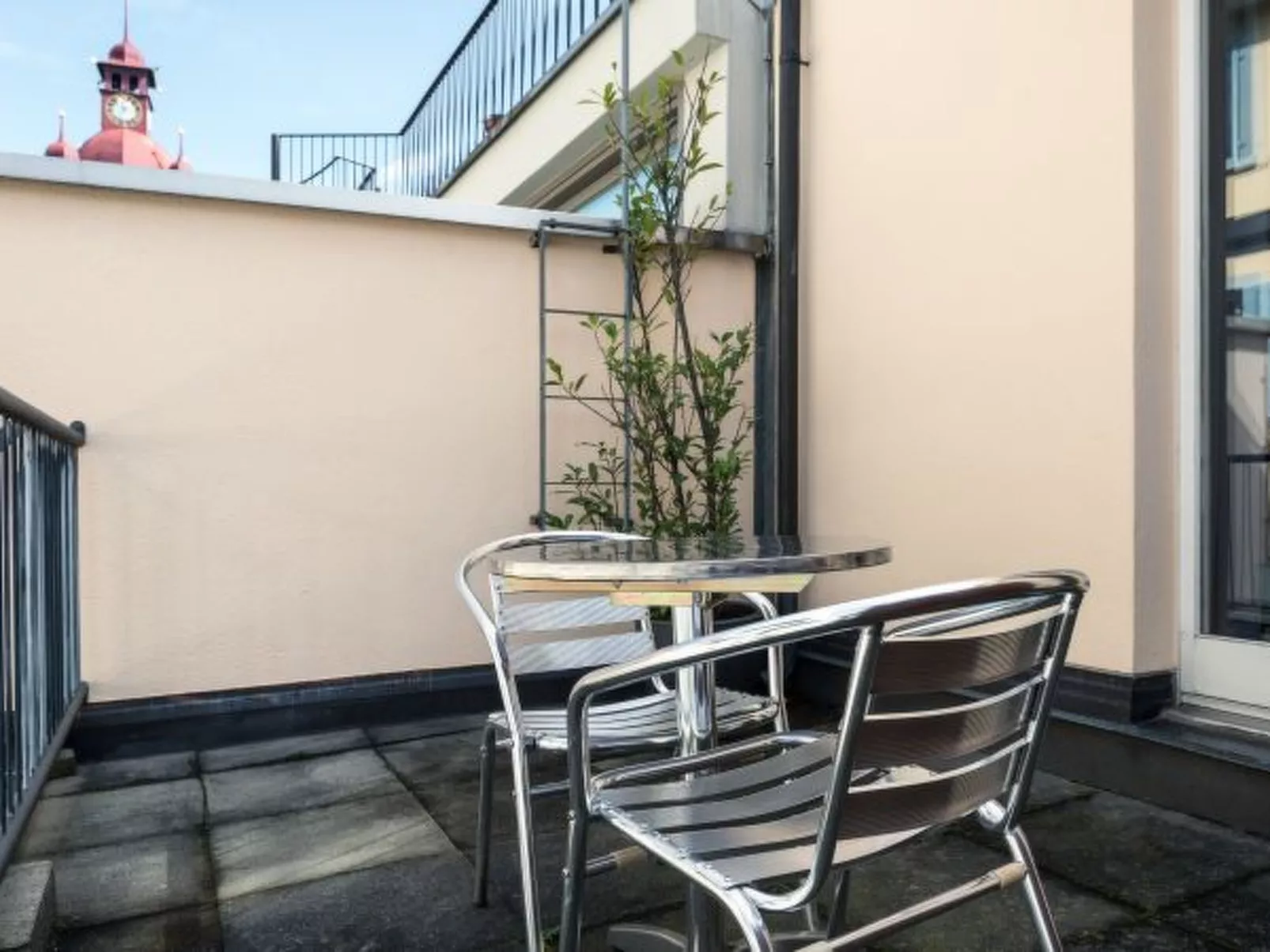 LU Moon IVa - Old Town HITrental Apartment - Draußen