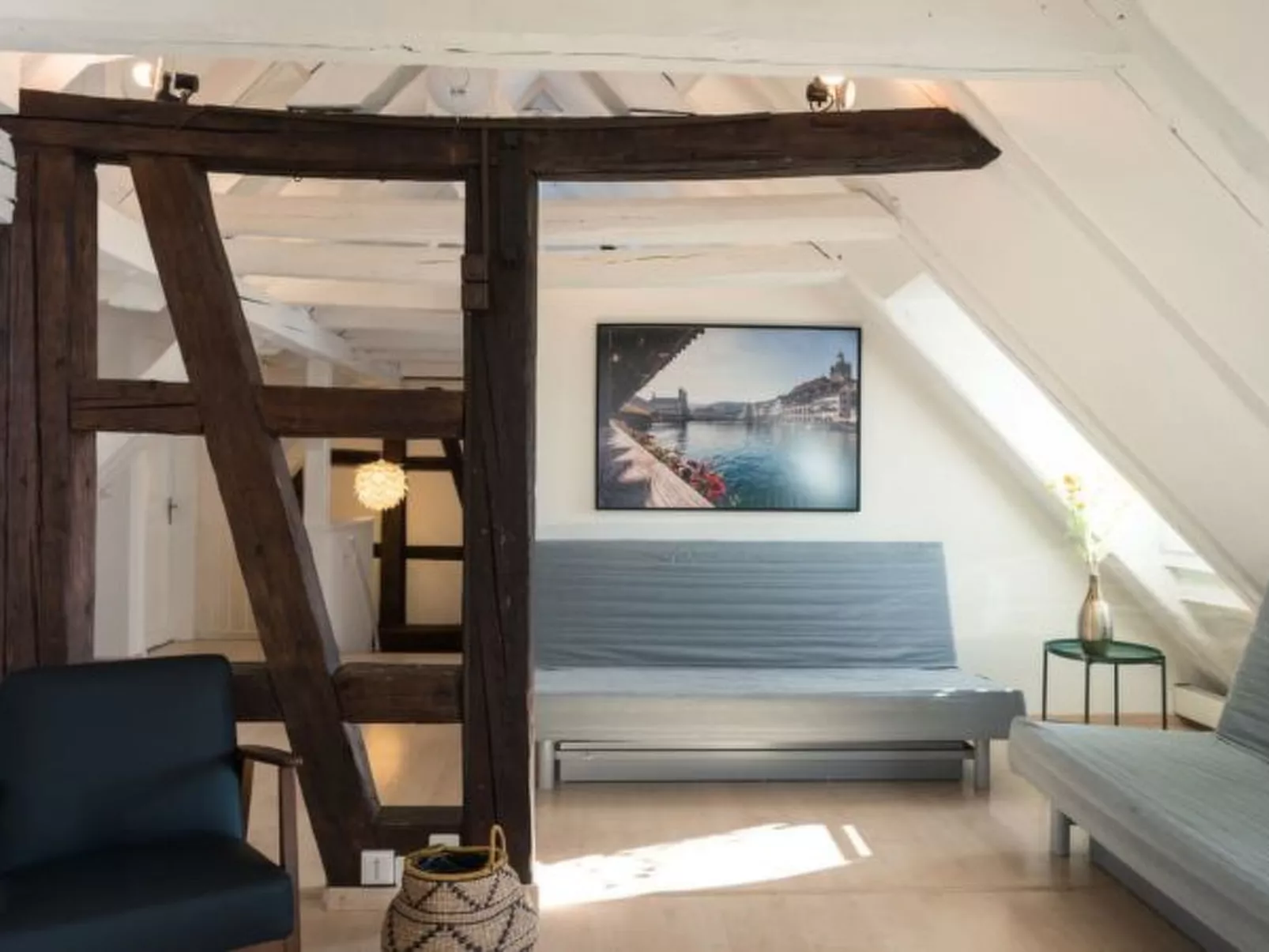 LU Sun IV - Chapel Bridge HITrental Apartment - Drinnen