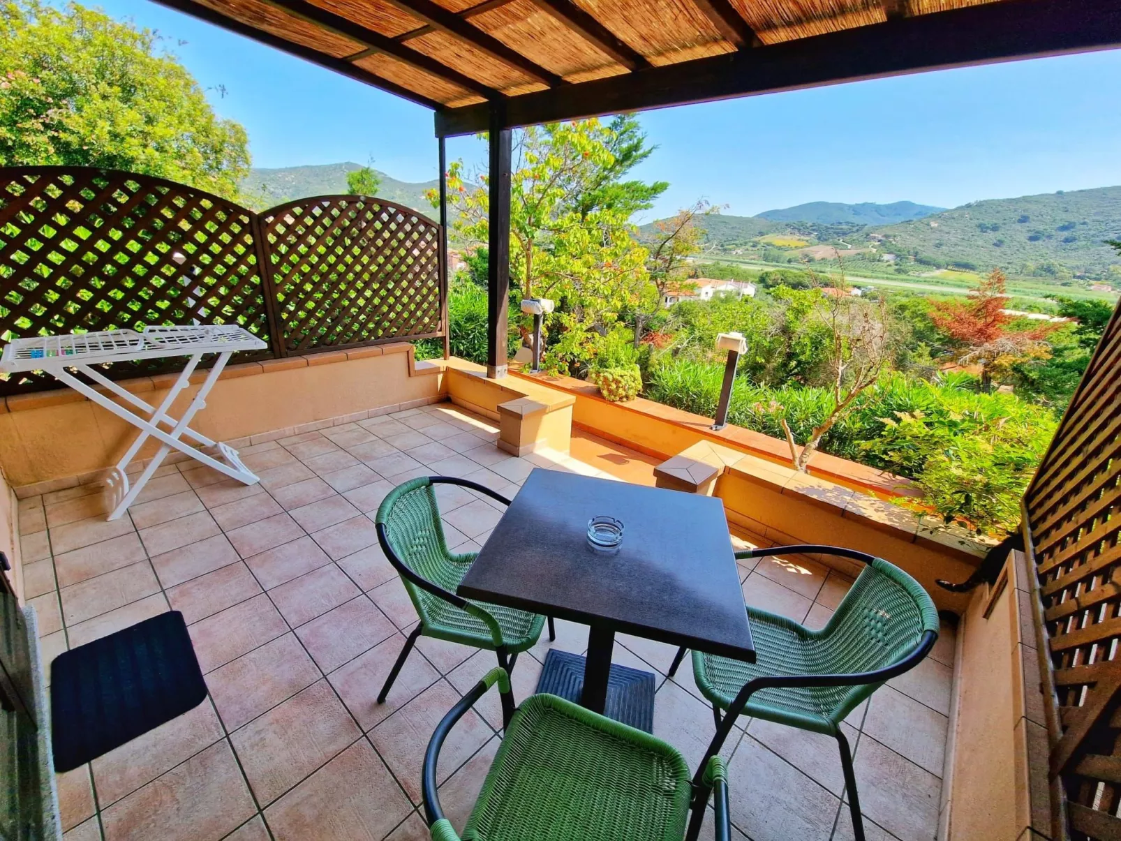 Ein-Zimmer-Wohnung 3 Betten - Dehors