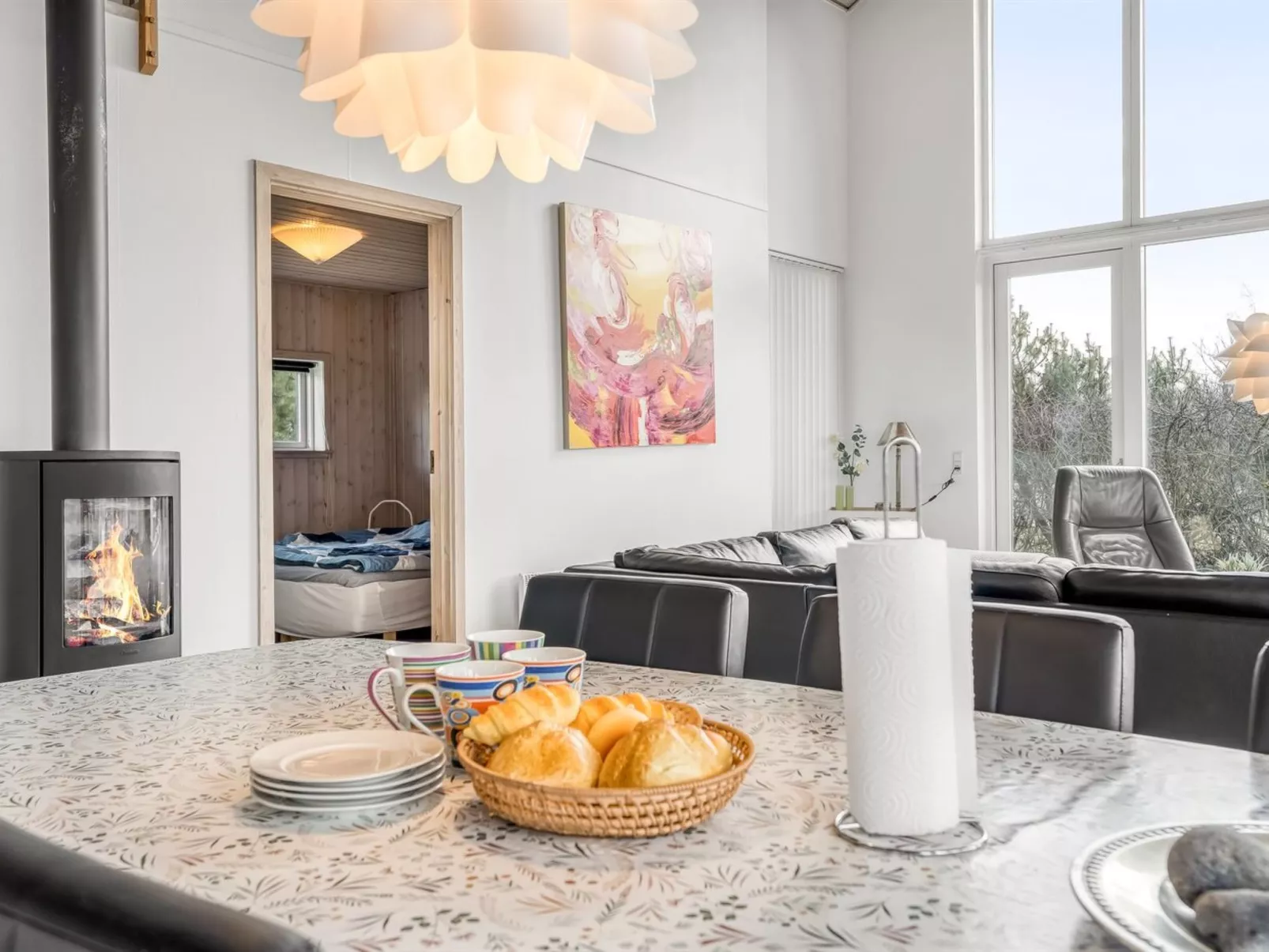 "Safina" - 1km from the sea - Drinnen