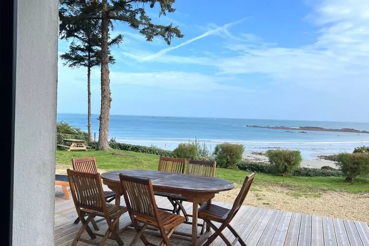 Maison de vacances Plougasnou-Terrace balcony