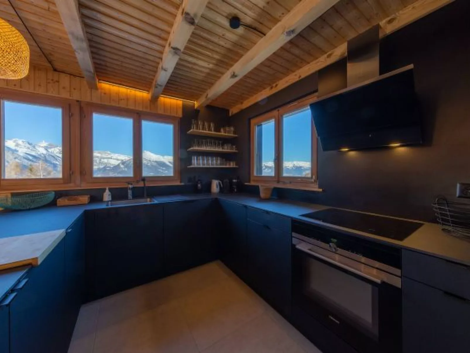 Chalet La Chenevière - Outside