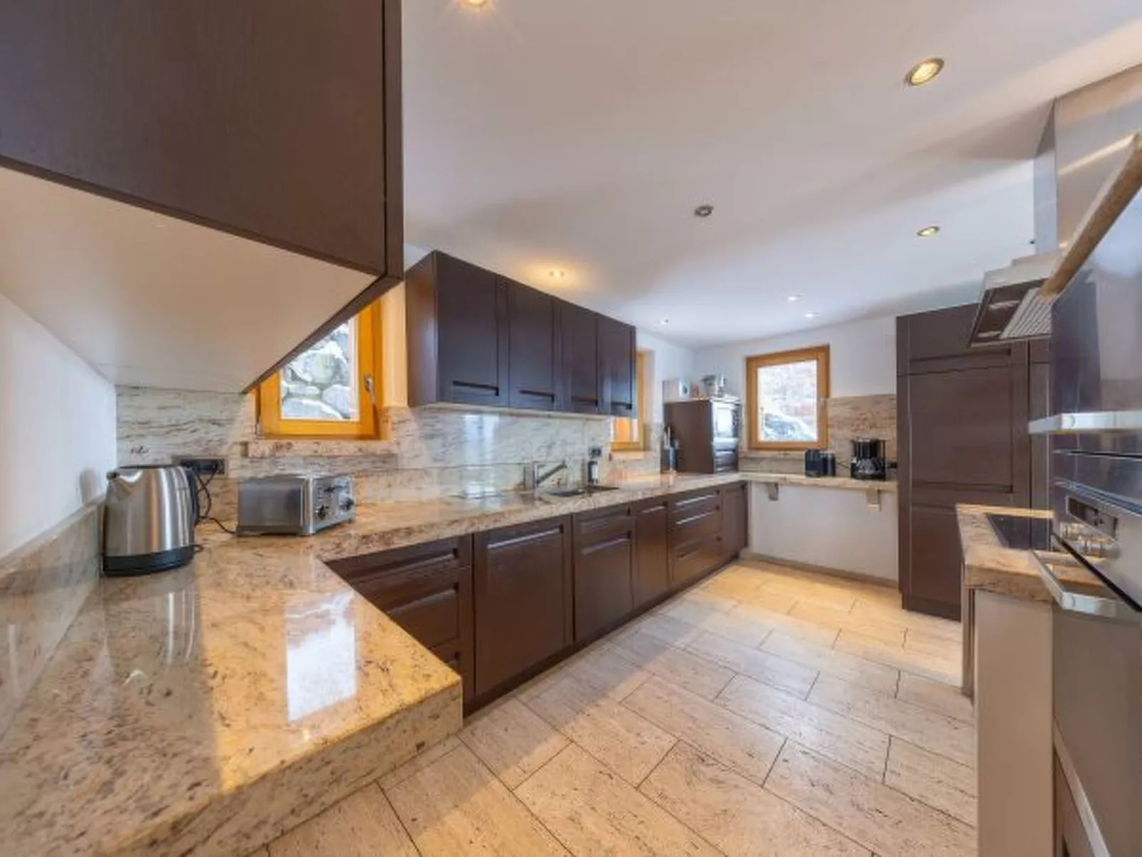 Chalet Enchanteur sauna, Whirlpool, 13pax - Inside