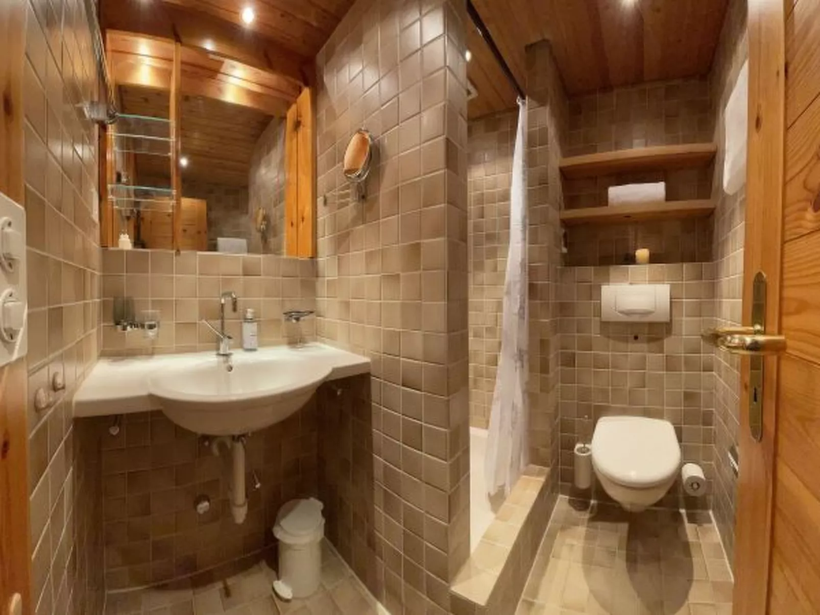 Schweizerhof 604 Lenzerheide - Dedans